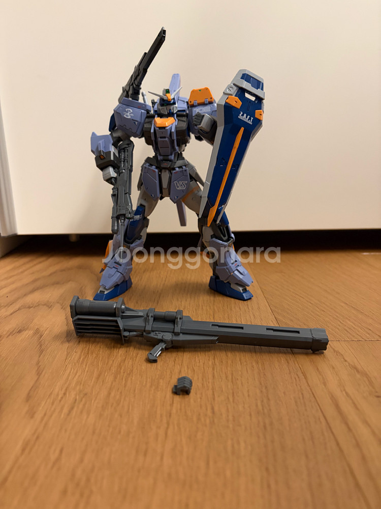 mg 듀엘 건담 조립품--0