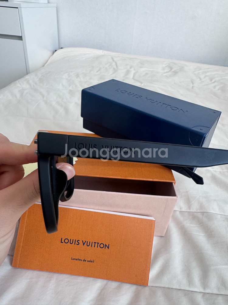 루이비통 모노그램 선글라스 와이메아--2