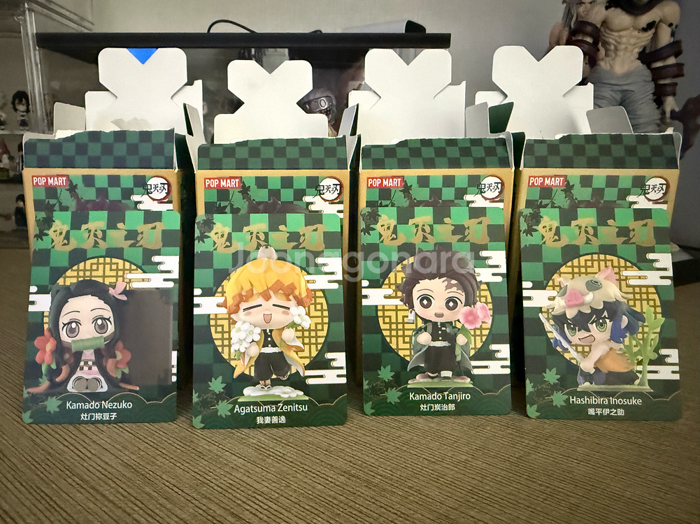 정품 팝마트 귀멸의칼날 피규어 4종 세트--0