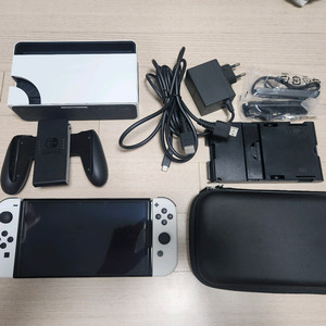 닌텐도 스위치 OLED 화이트 A급
