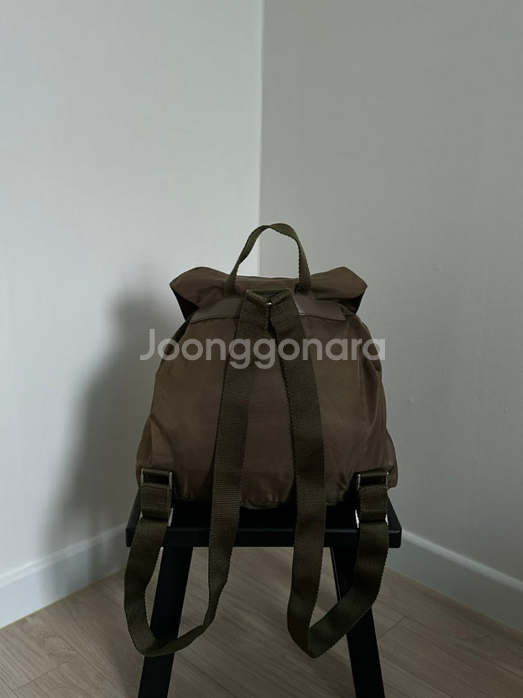 프라다 나일론 백팩--2