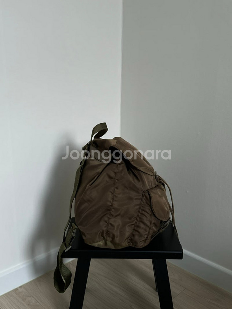 프라다 나일론 백팩--4