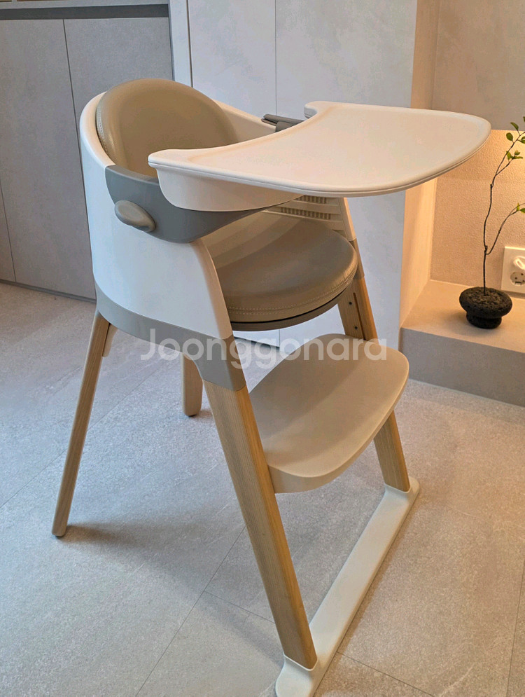 시디즈 몰티 하이체어 아기 의자 (살균 소독완)--0