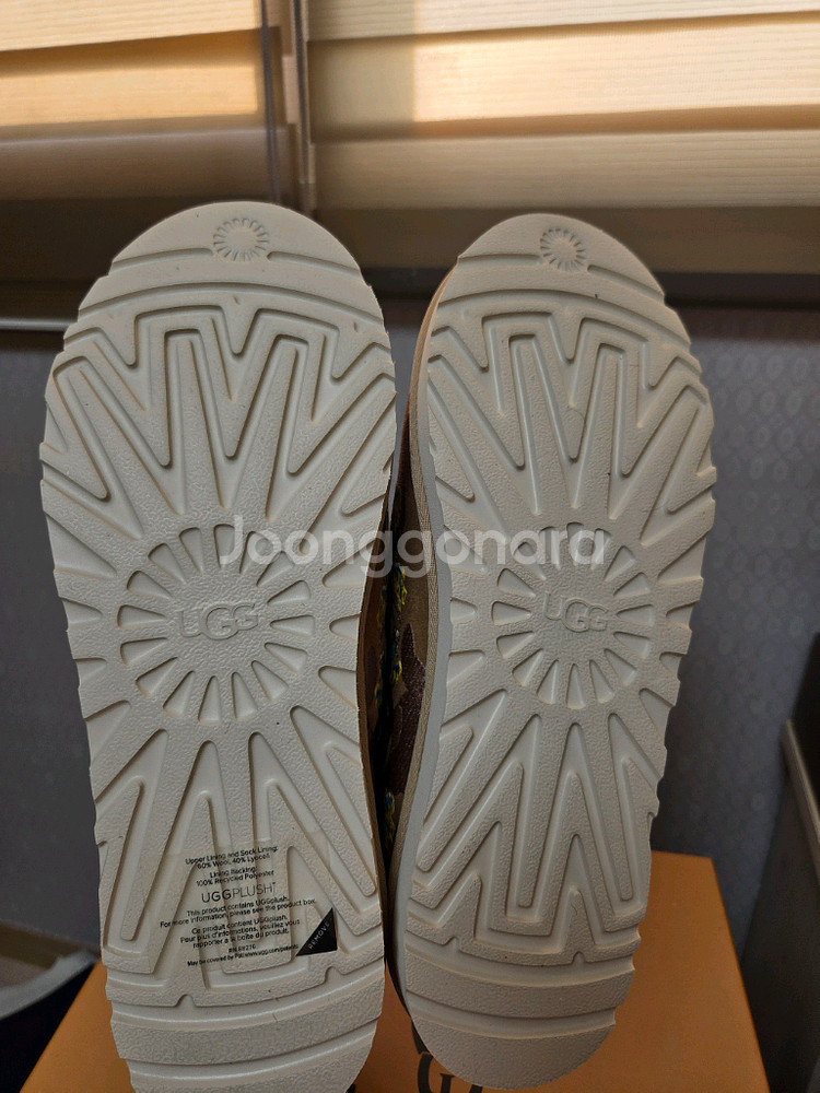 어그 팔라스 타스만 체스트넛 us9 새것--2