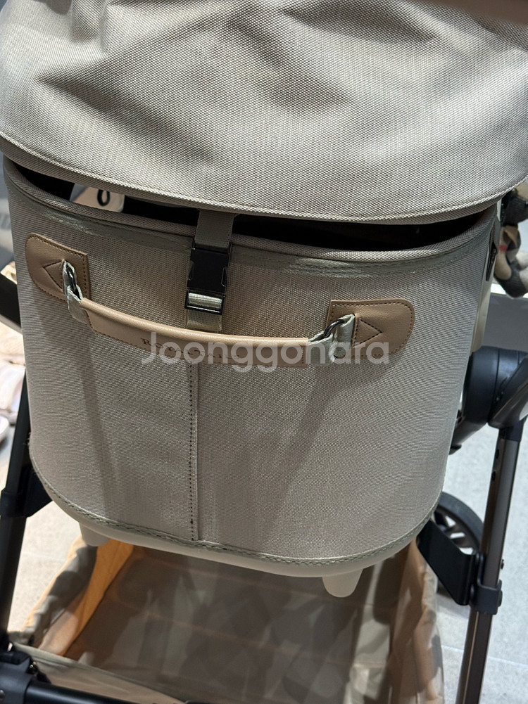 로얄테일즈 뉴그레이스 유모차--5