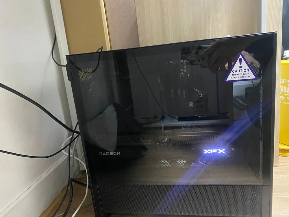 7800X3D RX9070XT 올블랙 게이밍 컴퓨터 PC 이미지