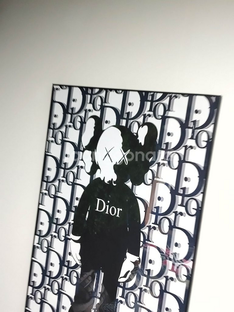 디올 카우스 베어브릭 피규어 대형 명품 그림 액자 소품--4