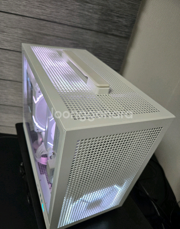 새상품 itx 올화이트 라라랜드 고성능 게이밍 데스크탑 pc--1
