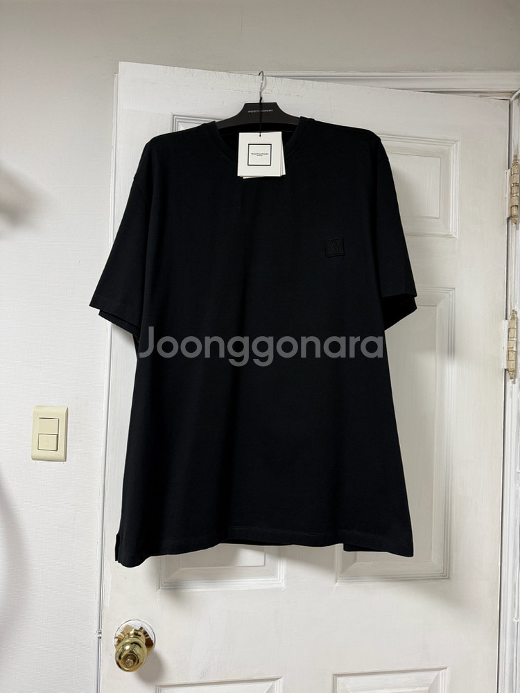 [52] 25SS 우영미 3D 코랄 백로고 블랙 티셔츠--0