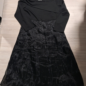 새상품. 빅사이즈 원피스. 자켓.블라우스.후드티/리리앤코 99이상/로미스토리 88~100/빅청바지/7종일괄