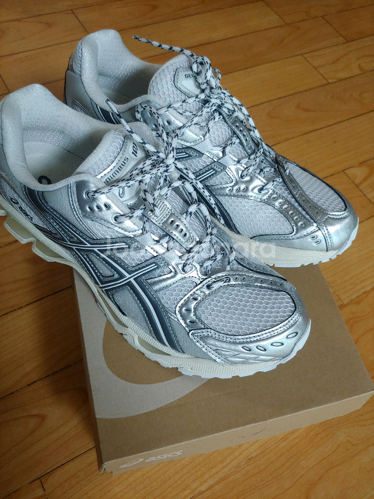 아식스 젤님버스 10.1 265--1