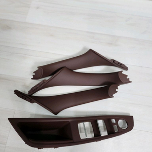 BMW F10 5시리즈 도어 손잡이 커버 브라운