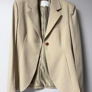 (ceeci) 씨에씨 아워글래스 자켓 새제품 베이지