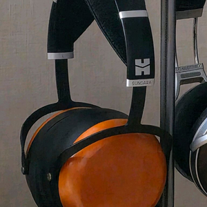 하이파이맨 순다라 밀폐형헤드폰 팝니다.