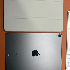 아이패드 에어4 64g 셀룰러 모델 판매합니다.