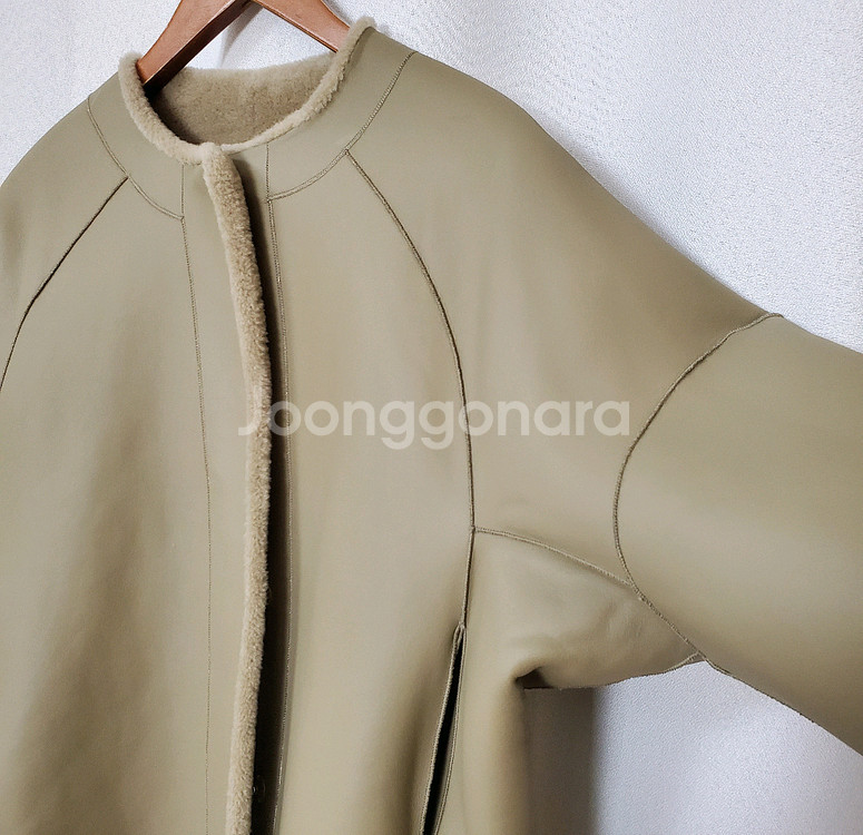 라우렐 리버시블 양모무스탕 55-66--2