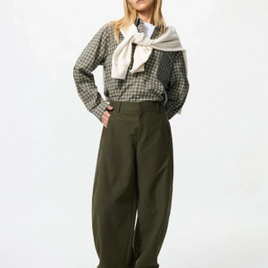 유니클로 저지배럴레그팬츠 올리브 XXL 미개봉 새상품