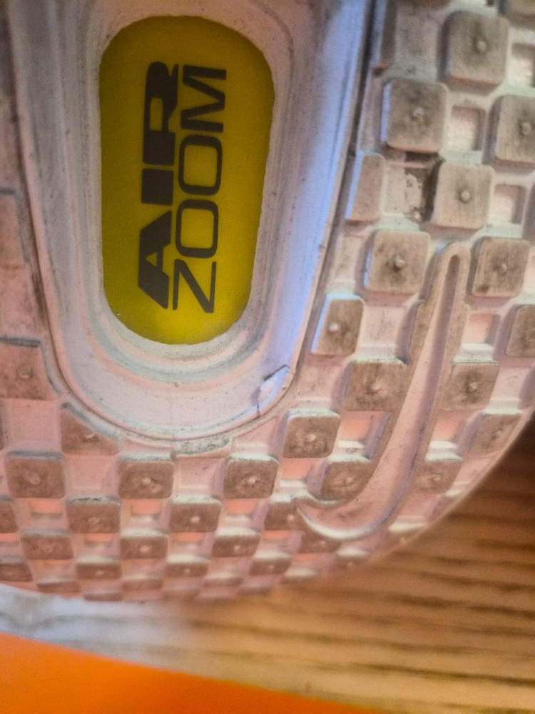 나이키 보메로 프리미엄 280사이즈 택포 이미지