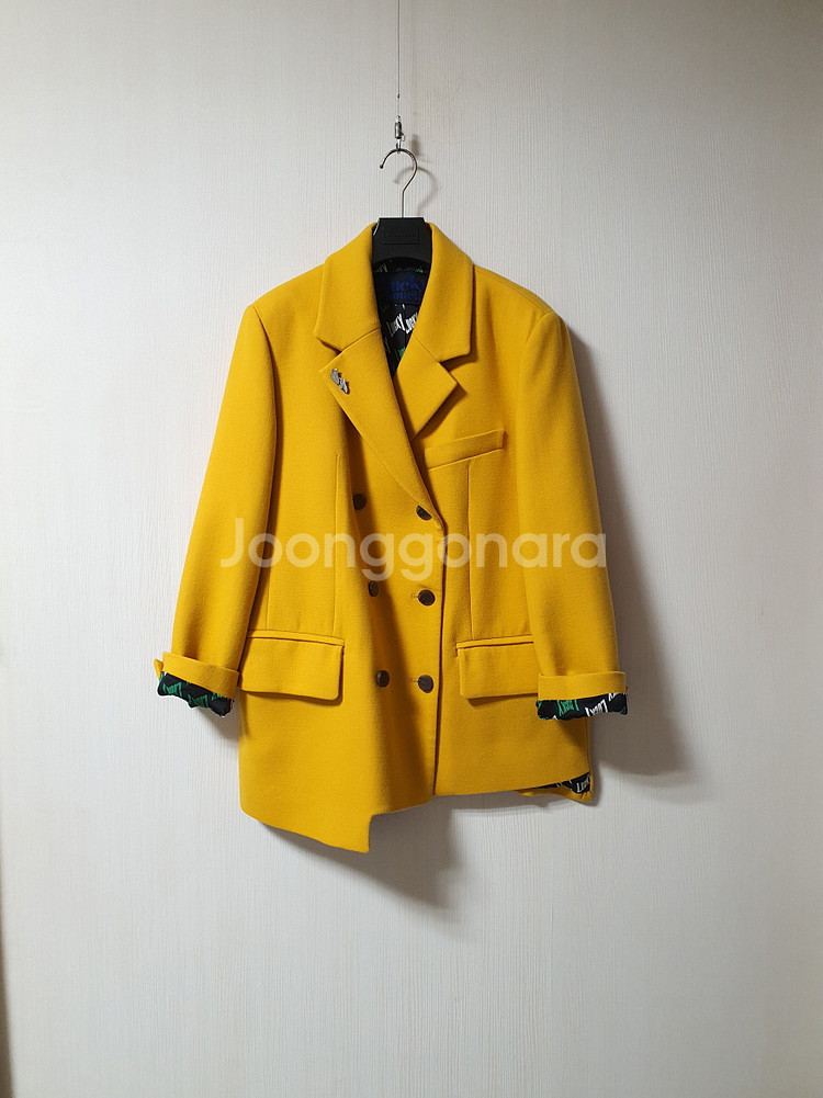 럭키슈에뜨 더블 브레스트 울 자켓 36 사이즈--4