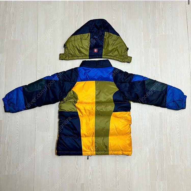 남아 130 구스 패딩 . 블랙야크 . 상태 좋음 . 기모 티--1