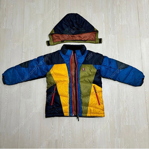 남아 130 구스 패딩 . 블랙야크 . 상태 좋음 . 기모 티