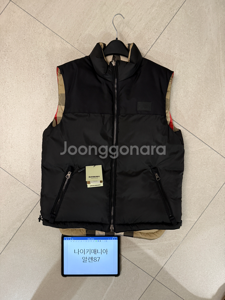 버버리 롬포드 리버시블 남성 패딩조끼 8032997 M--0