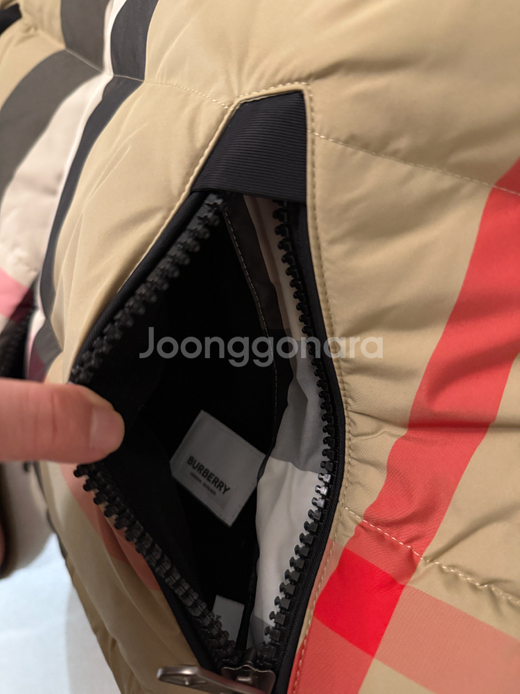 버버리 롬포드 리버시블 남성 패딩조끼 8032997 M--4