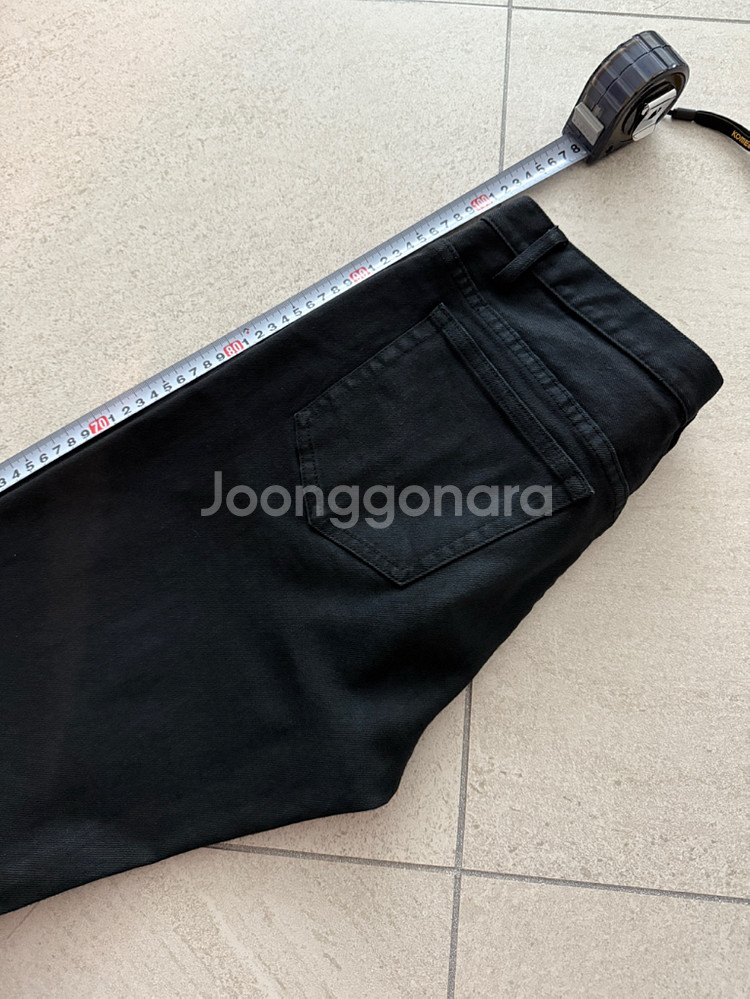 APC 아페쎄 쁘띠스탠다드 워싱블랙진 30--7