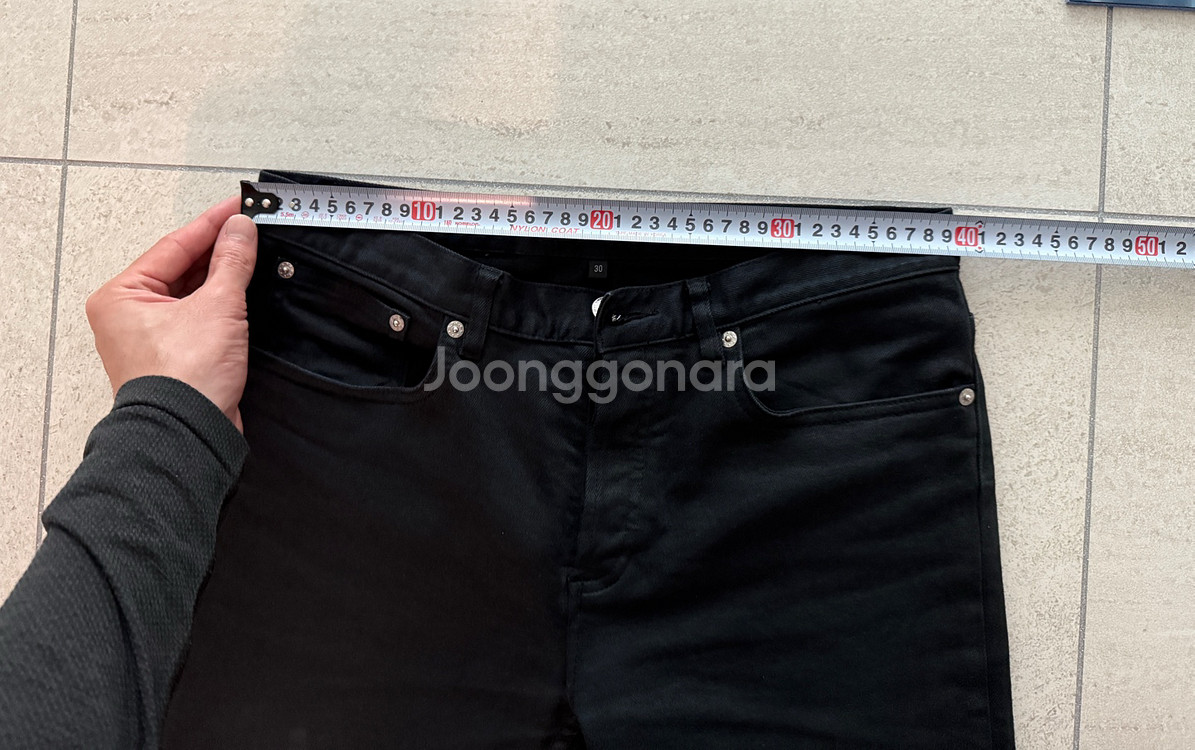 APC 아페쎄 쁘띠스탠다드 워싱블랙진 30--4