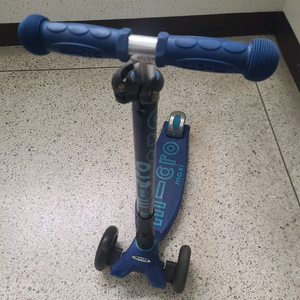 마이크로 맥시 디럭스 led 접이식 킥보드 블루 개별 또는 일괄