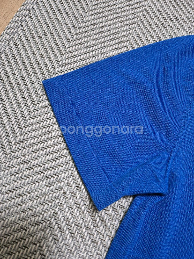 새상품 한정판-100-L 루이비통 버질 아블로 반팔티--3