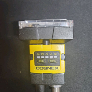 COGNEX 비전센서 IS2000c-120-40 카메라 팝니다 이미지
