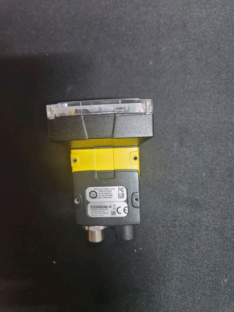 COGNEX 비전센서 IS2000c-120-40 카메라 팝니다 이미지