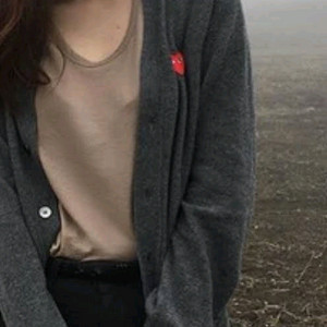 여성 니트 가디건