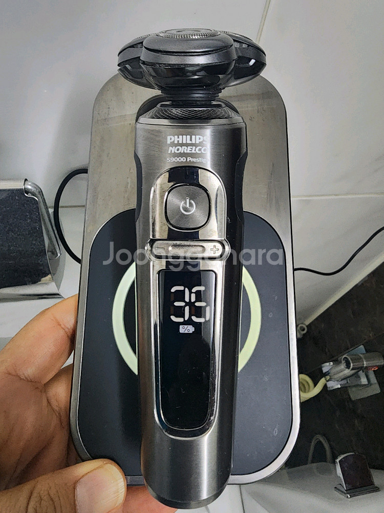 필립스 전기면도기 S9000 Prestige--2