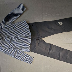 데상트 외 셔츠남방 바지들 140사이즈