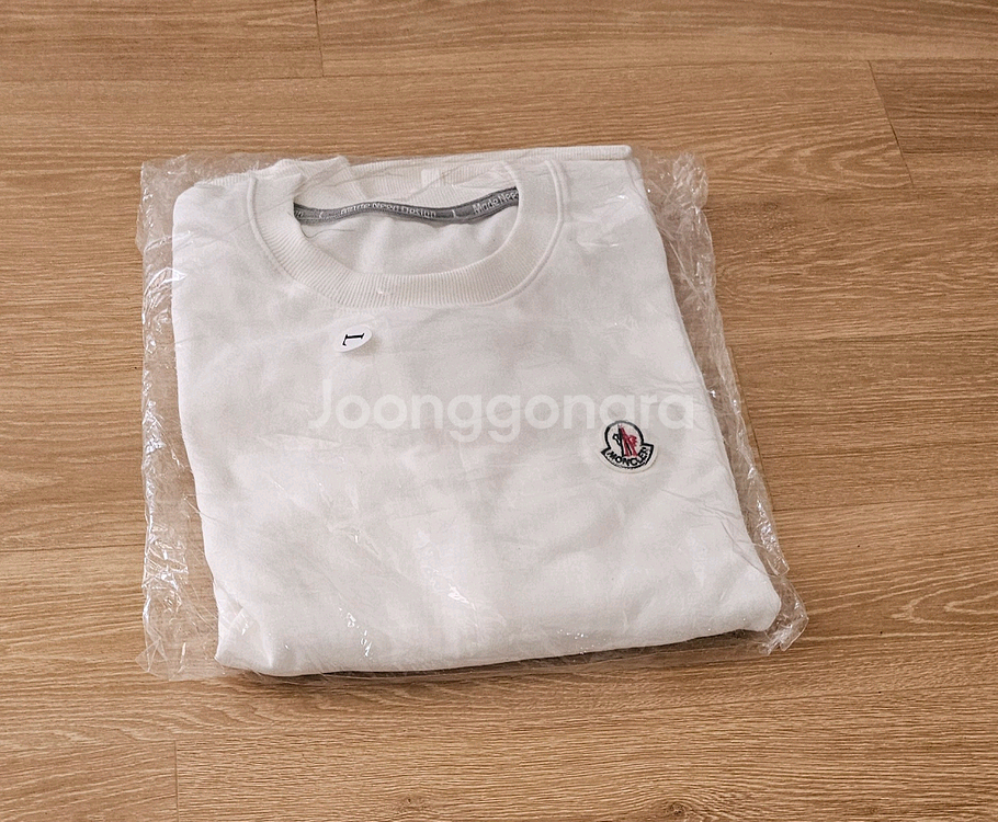 몽클레어 맨투맨티셔츠아이보리색 L--0