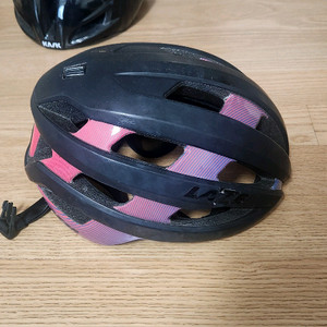 레이저 제네시스 헬멧 M사이즈 이미지