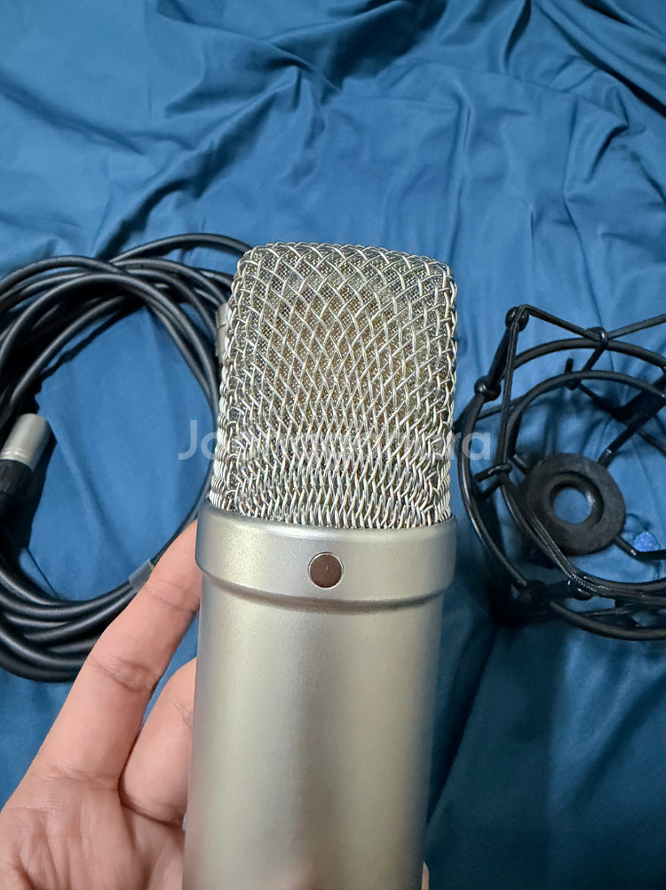 RODE NT1-A 콘덴서 마이크 팝니다--5