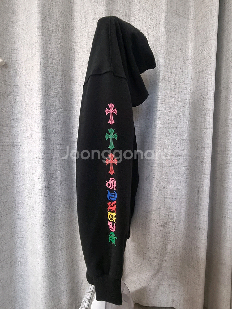 (새상품)크롬하츠 크로스 패치 후드 집업 블랙--3