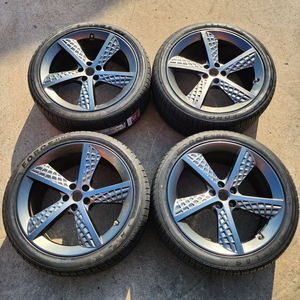 제네시스GV70 21인치 스포츠 와플휠 순정휠 중고휠 휠타이어 / 팰리세이드 싼타페 쏘렌토 카니발