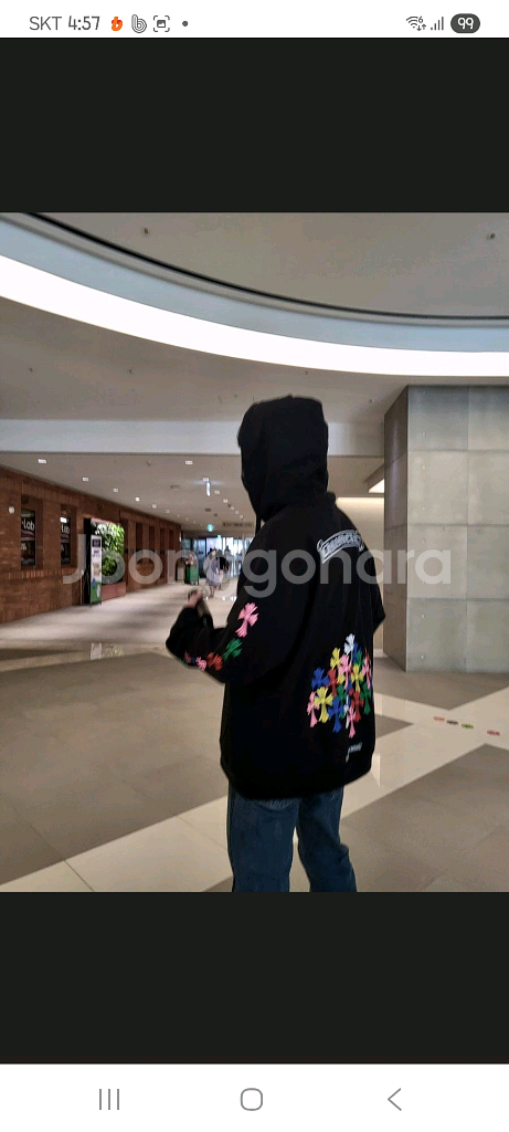 (새상품)크롬하츠 크로스 패치 후드 집업 블랙--1