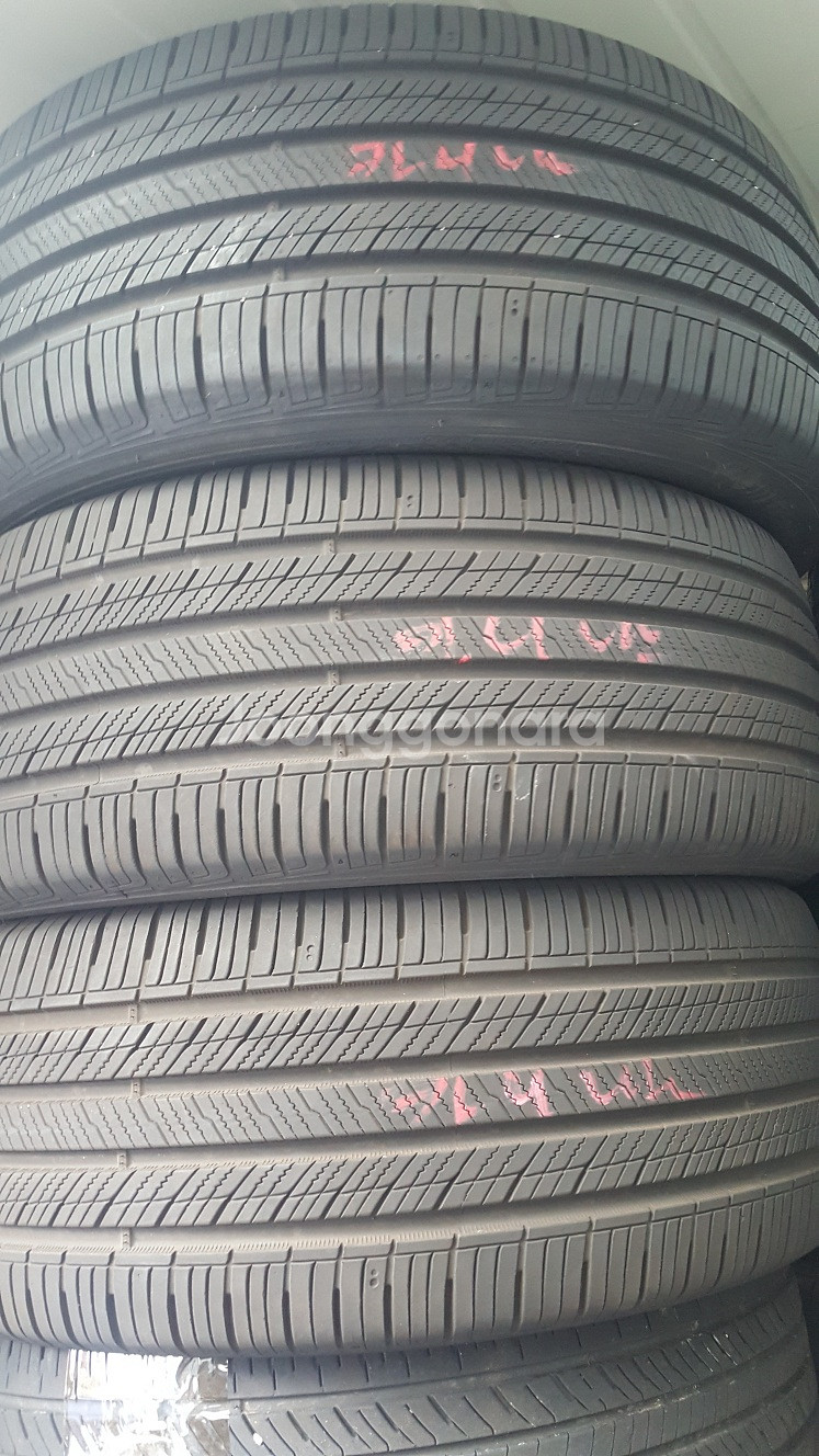 카니발 4세대 19인치 휠 전용(한국타이어 다이나프로 HPX 255 50 19 광폭 타이어 판매 합니다)--0