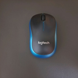 로지텍 무선마우스 마우스패드