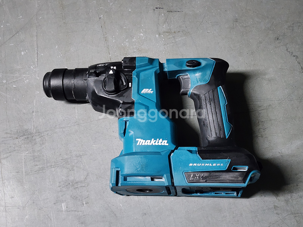 마끼다 해머드릴--0