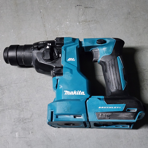 마끼다 해머드릴