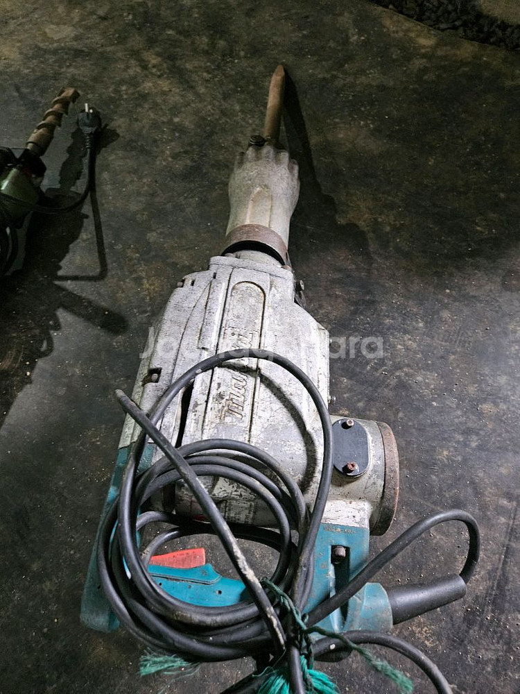 마끼다 육공 파괴함마 팝니다. 25만원--0