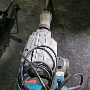 마끼다 육공 파괴함마 팝니다. 25만원