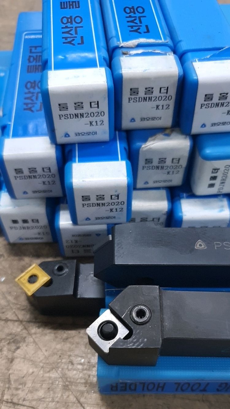각종 범용선반.CNC선반 홀더 팝니다 이미지