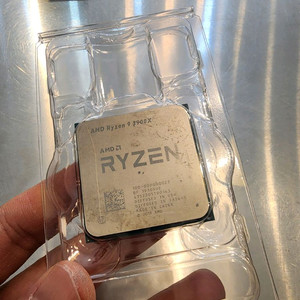 라이젠 CPU 3900X 상태좋음
